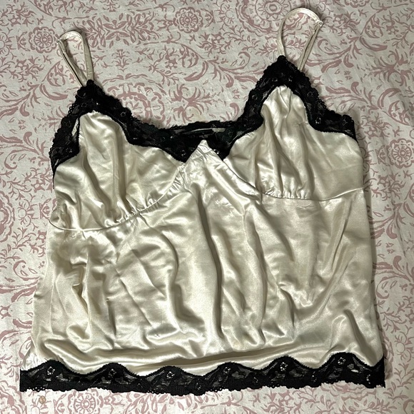 🧿NEVER WORN🧿Y2K thrifted Silk and Lace Crop - Picture 3 of 3